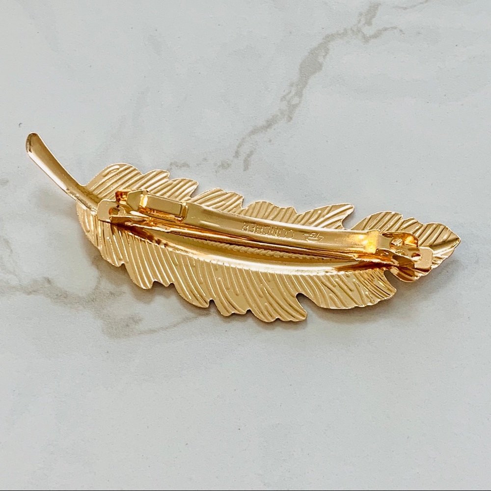 Gaby Leaf Hair Clip (Golden/Silver) - Picture 3 of 8